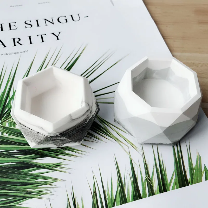 Geometric Shape Flowerpot Concrete Mold Candlestick Cement Clay Crafts Mould DIY Gypsum Plaster Mini Pot Silicone Molds
Geometric Shape Flowerpot Concrete Mold Candlestick Cement Clay Crafts Mould DIY Gypsum Plaster Mini Pot Silicone Molds