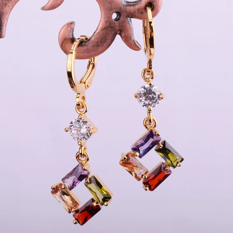 Cute Rainbow Drop Earrings for Women Gold Color Earring With Cororful Zircon Trendy Jewelry for Wedding Anniversary Gift
Cute Rainbow Drop Earrings for Women Gold Color Earring With Cororful Zircon Trendy Jewelry for Wedding Anniversary Gift