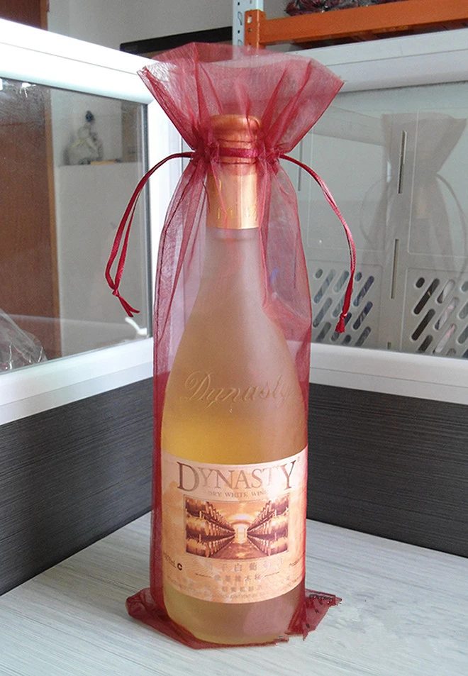 100pcs 14x37cm Burgundy Drawstring Organza Wine Bags For Wedding Party Christmas Gift Holder Customize Logo Acceptable
100pcs 14x37cm Burgundy Drawstring Organza Wine Bags For Wedding Party Christmas Gift Holder Customize Logo Acceptable