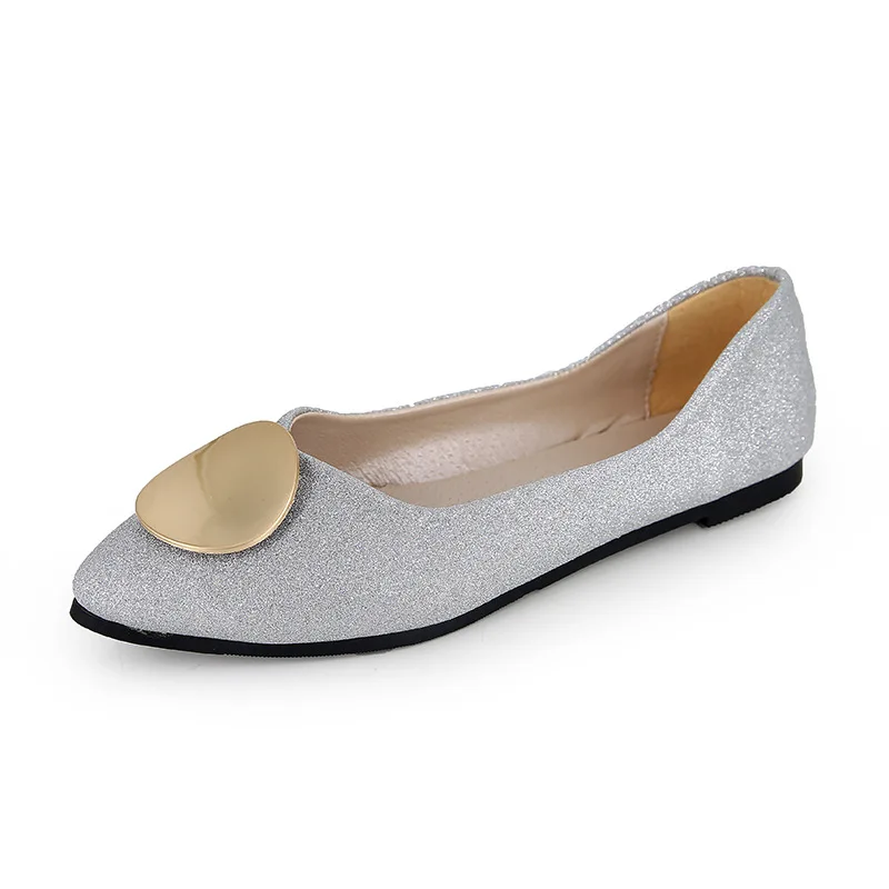 2019 new summer fashion flat bottom temperament wild shallow mouth pointed shoes
2019 new summer fashion flat bottom temperament wild shallow mouth pointed shoes