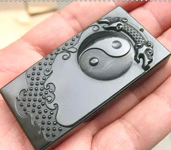 Natural Dark Green Jade Hand-Carving Dragon With BaGua Theme Pendant Men Lucky Amulet Ornaments+Necklace+Gift Box
Natural Dark Green Jade Hand-Carving Dragon With BaGua Theme Pendant Men Lucky Amulet Ornaments+Necklace+Gift Box