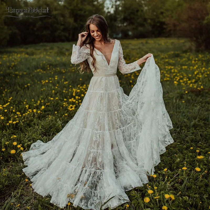 Long Sleeve Lace Wedding Dresses V-Neck Champagne lining Bridal Gowns Princess Boho Noivas DW174
Long Sleeve Lace Wedding Dresses V-Neck Champagne lining Bridal Gowns Princess Boho Noivas DW174