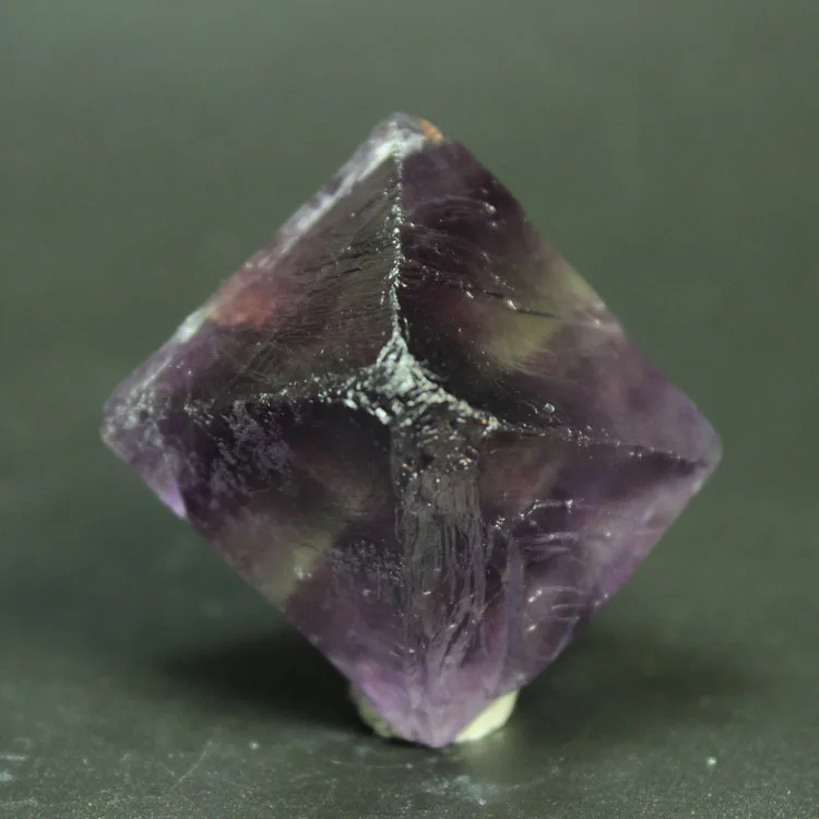 Натуральная симфония Большой Фиолетовый флюорит octahedral камень DIY Ювелирные изделия минерал флюоритовая, Хрустальная 19
Натуральная симфония Большой Фиолетовый флюорит octahedral камень DIY Ювелирные изделия минерал флюоритовая, Хрустальная 19