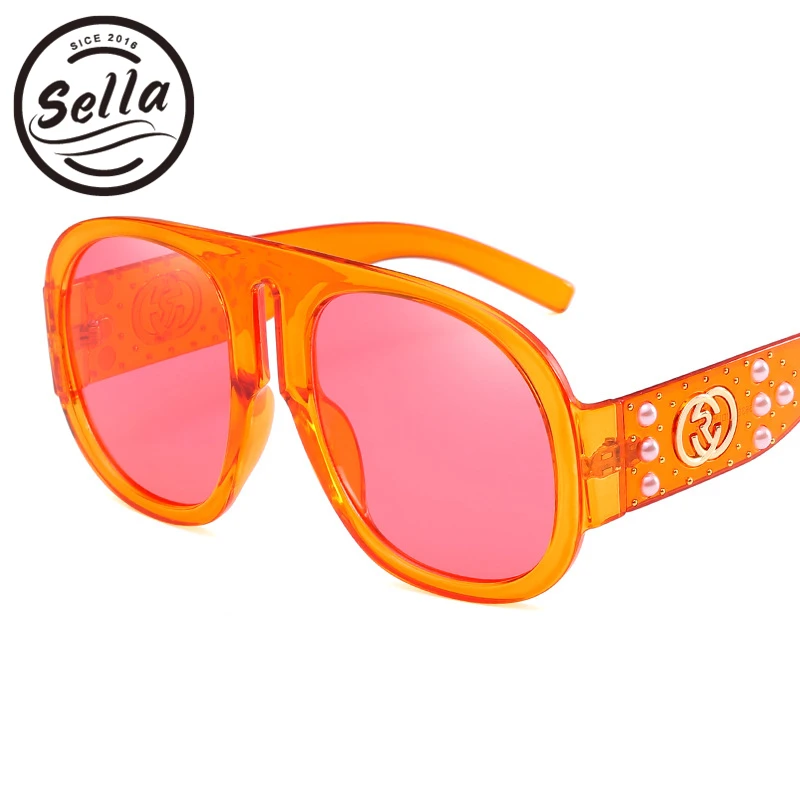 2018 Sella New Trending Women Oversize Retro Round Sunglasses Transparent Frame Colorful Tint Lens Pearl Decoration Sun Glasses
2018 Sella New Trending Women Oversize Retro Round Sunglasses Transparent Frame Colorful Tint Lens Pearl Decoration Sun Glasses