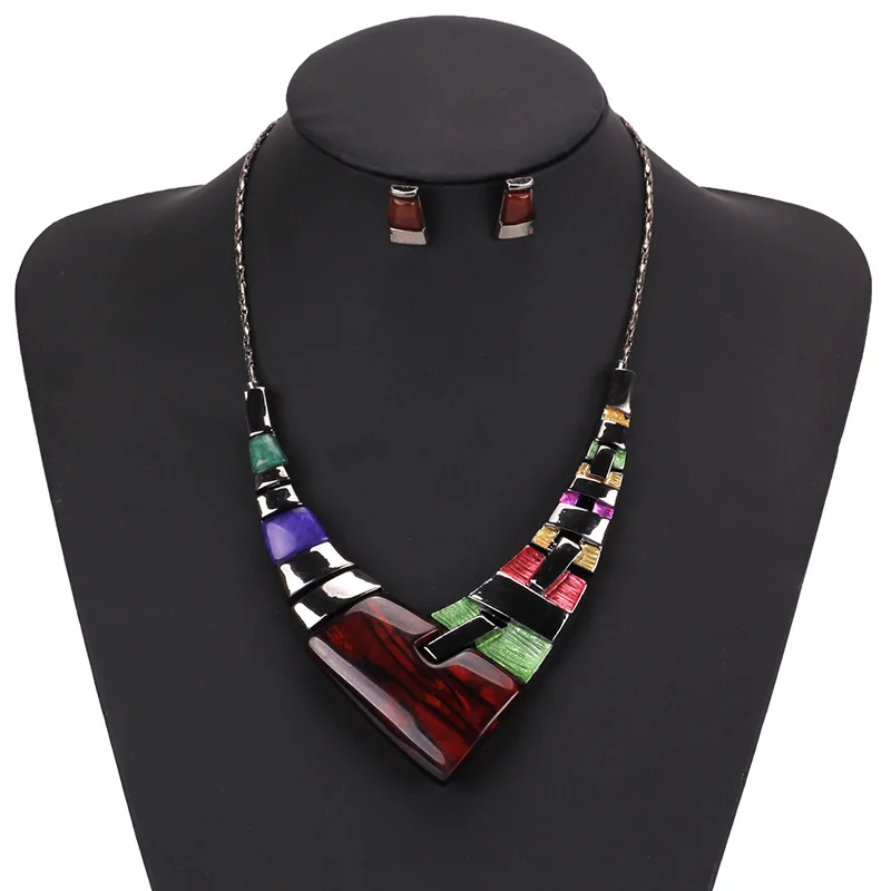 Exaggerated resin retro pendant necklace and earrings suit vintage Jewelry for woman ethnic costume jewlery sets for women
Exaggerated resin retro pendant necklace and earrings suit vintage Jewelry for woman ethnic costume jewlery sets for women