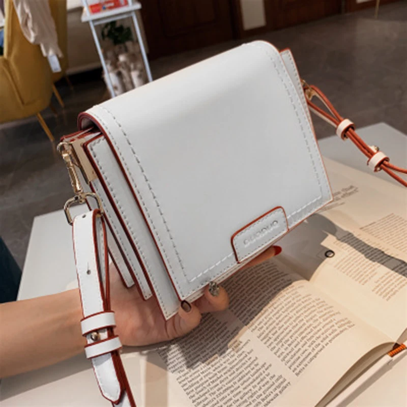 2019 explosion models Korean version of the trend of wild simple multi-function small square bag shoulder diagonal package
2019 explosion models Korean version of the trend of wild simple multi-function small square bag shoulder diagonal package