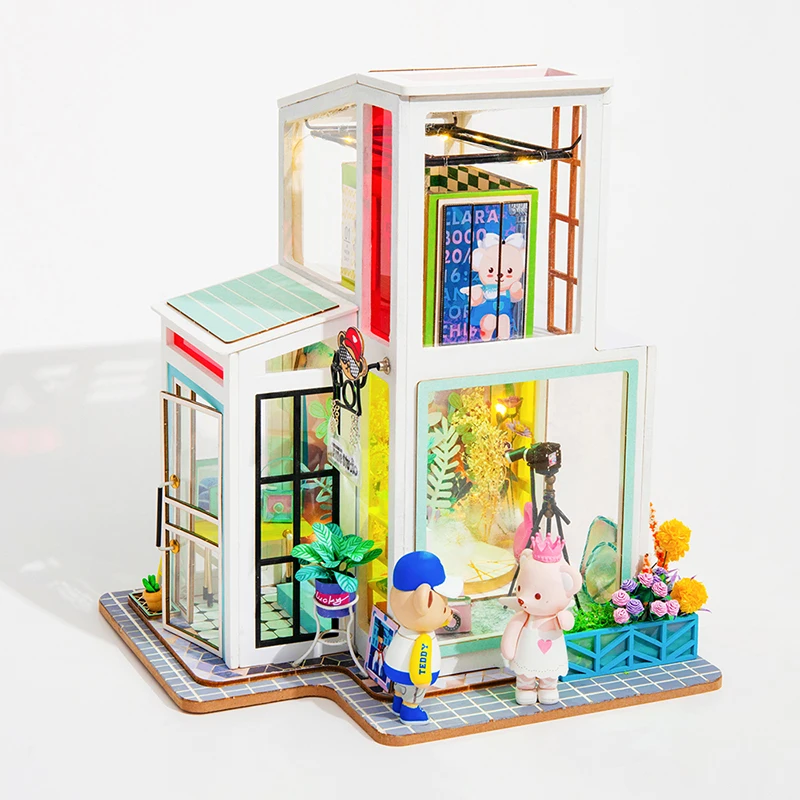 Rolife Wooden Miniature Figurines DIY Dollhouse With Led light Furnitures Handmade Model Kits Home Decor Birthday Gift TD01
Rolife Wooden Miniature Figurines DIY Dollhouse With Led light Furnitures Handmade Model Kits Home Decor Birthday Gift TD01