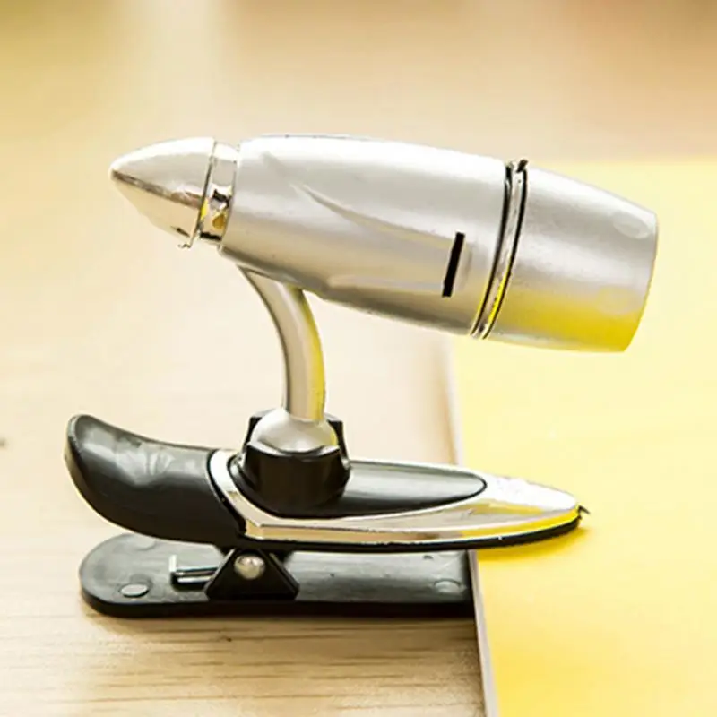 1pc New Plastic Adjustable Clip-on LED Bright Metal Night Light Portable LED Bullet Reading Lamp Book Light Flashlight Worklight
1pc New Plastic Adjustable Clip-on LED Bright Metal Night Light Portable LED Bullet Reading Lamp Book Light Flashlight Worklight