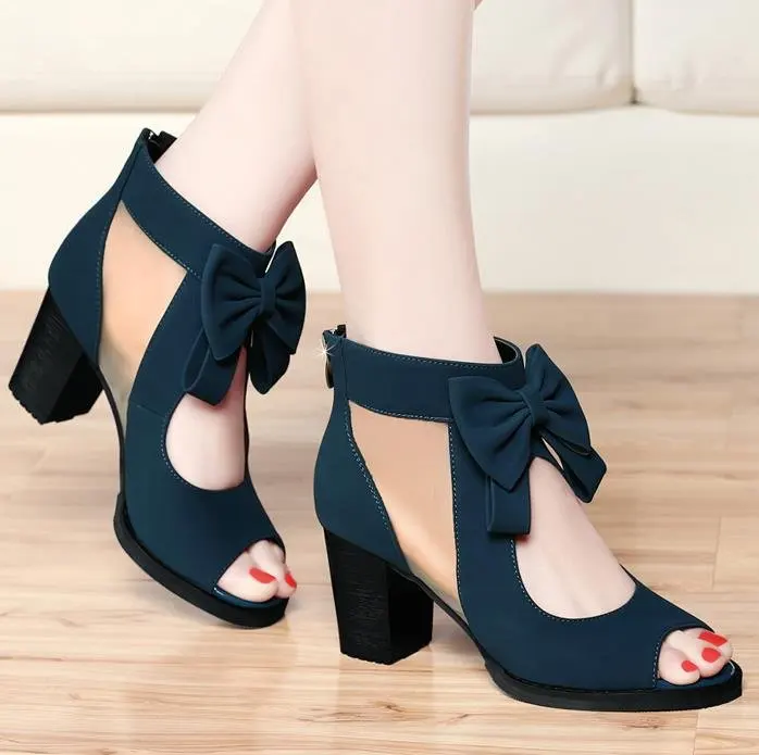 2019 Bow Suede Leather Sandals Boots Women Out Short Boots Spring Autumn Single Shoes Party Office Shoes
2019 Bow Suede Leather Sandals Boots Women Out Short Boots Spring Autumn Single Shoes Party Office Shoes