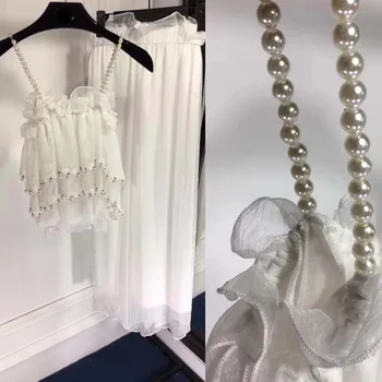 White elegant women's suit sexy crop top and pants two piece set fashion summer temperament woman suit comfortable costumes
White elegant women's suit sexy crop top and pants two piece set fashion summer temperament woman suit comfortable costumes