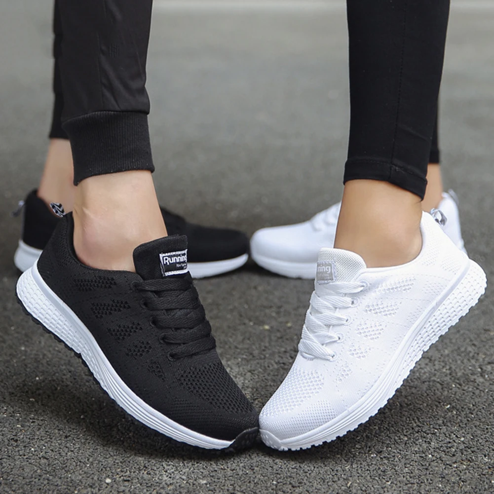 1Pair Sport shoes woman Air cushion Running shoes for women Outdoor Summer Sneakers women Walking Jogging Trainers breathable
1Pair Sport shoes woman Air cushion Running shoes for women Outdoor Summer Sneakers women Walking Jogging Trainers breathable