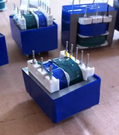 Transformer copper pin type power transformer small transformer 10X16/8 pin 2W 220V 15V
Transformer copper pin type power transformer small transformer 10X16/8 pin 2W 220V 15V