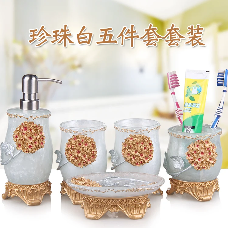 Bathroom and Washing Resin Five-piece Set European Fashion Simple Bathroom and Bathroom Set New Wedding Box Set
Bathroom and Washing Resin Five-piece Set European Fashion Simple Bathroom and Bathroom Set New Wedding Box Set