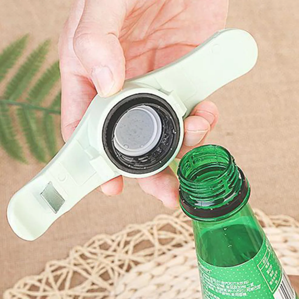 1Pc 4 in 1 Can Opener Manual Non-slip Twist Cap Bottle Launcher Opener Lid Screw Jam Bottle Opener Kitchen Gadget
1Pc 4 in 1 Can Opener Manual Non-slip Twist Cap Bottle Launcher Opener Lid Screw Jam Bottle Opener Kitchen Gadget