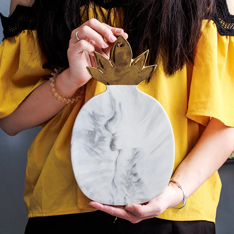 Marble Gold Pineapple Ceramic Dinner Plate Dish Jewelry Storage Tray Sushi Cheese Dessert Plate Decorative Tableware
Marble Gold Pineapple Ceramic Dinner Plate Dish Jewelry Storage Tray Sushi Cheese Dessert Plate Decorative Tableware