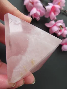 AAA+ Natural Rose Quartz Crystal Pyramid Quartz Crystal Pyramid Healing Crystal Crafts Gift Home Decorations Furnishing Articles
AAA+ Natural Rose Quartz Crystal Pyramid Quartz Crystal Pyramid Healing Crystal Crafts Gift Home Decorations Furnishing Articles