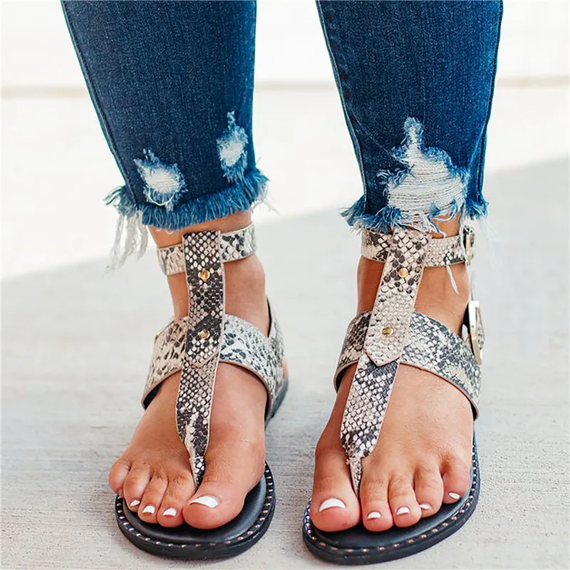 Laamei T-Strap Double Ankle Sandals Women Snake Print Flat Heel Fashion Pointed Toe Ladies Fashion Shoes 2019 New Women Sandal
Laamei T-Strap Double Ankle Sandals Women Snake Print Flat Heel Fashion Pointed Toe Ladies Fashion Shoes 2019 New Women Sandal