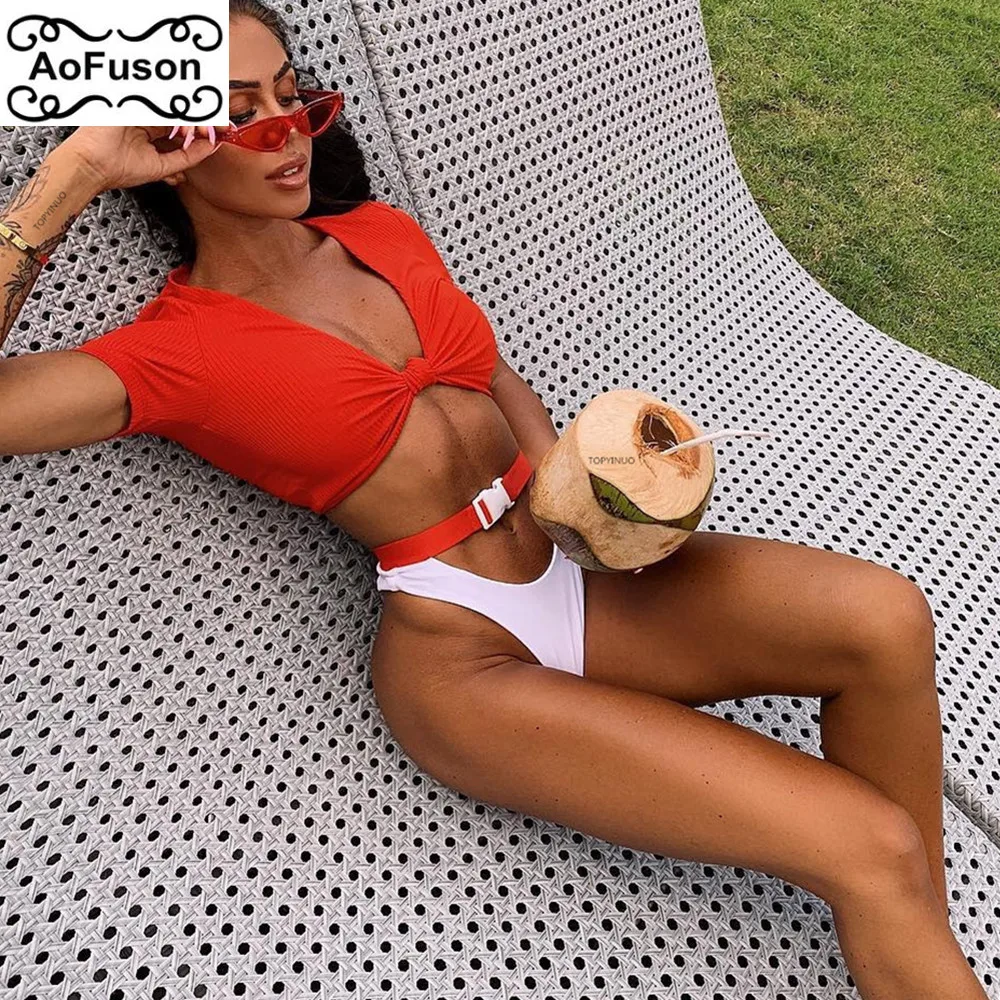 2019 new solid color sports series half sleeve chest knotted sexy bikini women's swimsuit thong suit beachwear Biquini Mujer
2019 new solid color sports series half sleeve chest knotted sexy bikini women's swimsuit thong suit beachwear Biquini Mujer