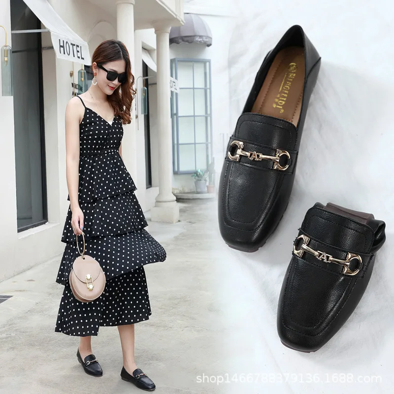 Shoes Woman Flat 2019 New Summer Fashion Slip on Slippers Lofars Female Lazy Flats Shoe Comfortable Ladies Plus Size Autumn Gray
Shoes Woman Flat 2019 New Summer Fashion Slip on Slippers Lofars Female Lazy Flats Shoe Comfortable Ladies Plus Size Autumn Gray