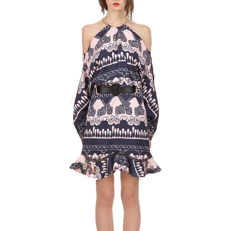 High Quality 2019 Autumn Winter Runway Desigher Sexy Off Shoulder Halter Self Portrait Mermaid Dress Print Party Dress
High Quality 2019 Autumn Winter Runway Desigher Sexy Off Shoulder Halter Self Portrait Mermaid Dress Print Party Dress