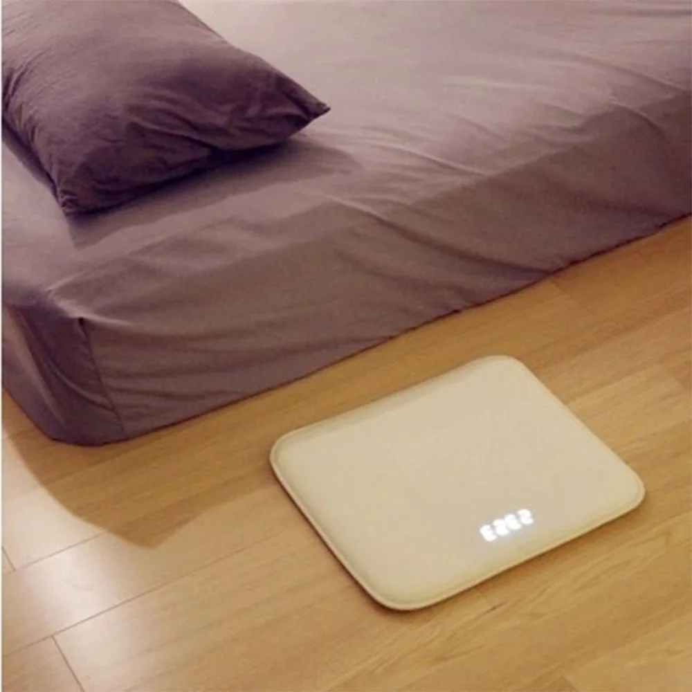 Smart Alarm Clock Carpet Electronic Digital Clock Touching Music Mat Clock White Collar Student Lazy Alarm Bell
Smart Alarm Clock Carpet Electronic Digital Clock Touching Music Mat Clock White Collar Student Lazy Alarm Bell
