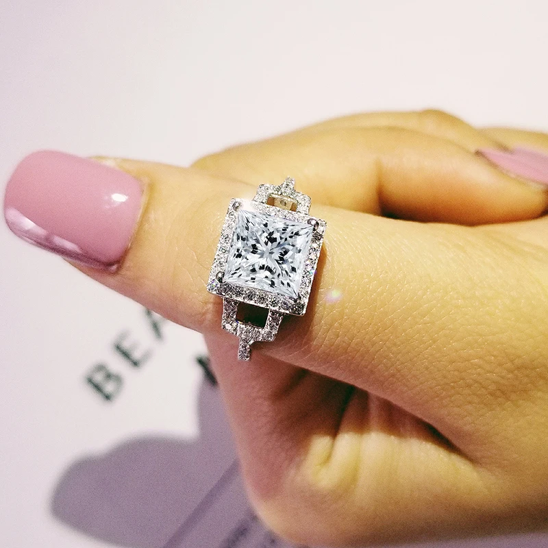 Princess cut zircona Original Rings Wedding Rings Engagement Jewelry Classic Women finger bride Rings R803
Princess cut zircona Original Rings Wedding Rings Engagement Jewelry Classic Women finger bride Rings R803