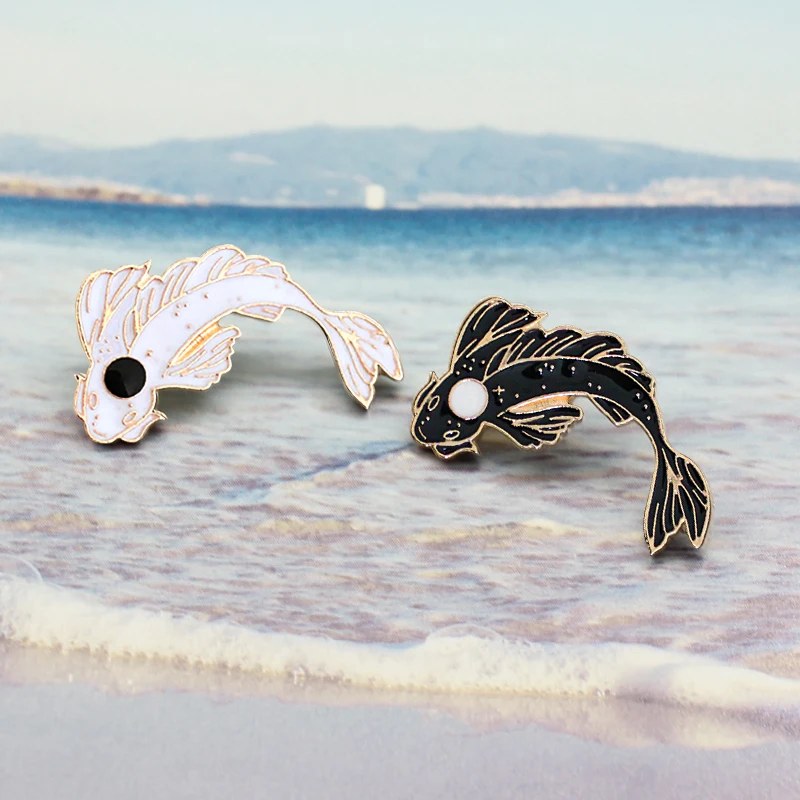 XEDZ Black and White color PIN & BROOCH Cartoon Goldfish pin Costume Collar Pin Animal Fish Brooch Cute Carp Animal Fish Brooch
XEDZ Black and White color PIN & BROOCH Cartoon Goldfish pin Costume Collar Pin Animal Fish Brooch Cute Carp Animal Fish Brooch
