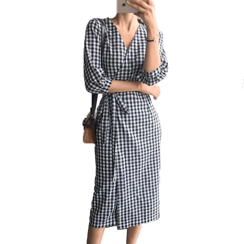 Casual Plaid Shirt Dress women 2018 Summer Korea Retro Vestidos V-neck High Waist Cotton Dresses women clohing Office Lady
Casual Plaid Shirt Dress women 2018 Summer Korea Retro Vestidos V-neck High Waist Cotton Dresses women clohing Office Lady
