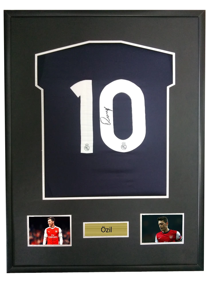 Mesut Ozil signed autographed soccer shirt jersey come with Sa coa framed Arsenal
Mesut Ozil signed autographed soccer shirt jersey come with Sa coa framed Arsenal