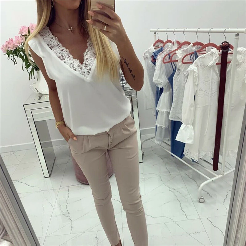 Women V-Neck Lace Blouse Ladies Summer Sleeveless Lace Up Tops Sexy Office Shirt Mujer de Moda 2019
Women V-Neck Lace Blouse Ladies Summer Sleeveless Lace Up Tops Sexy Office Shirt Mujer de Moda 2019