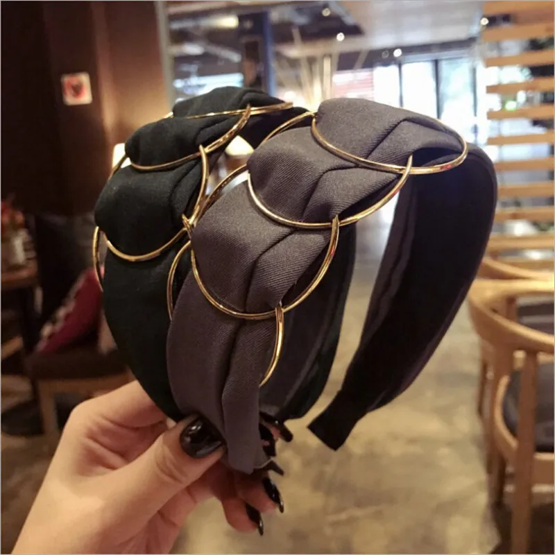 Korean Boutique Hairband Golden Ring Wide Headband Women Girl Hair Head Hoop Bands Accessories For Girls Hair Scrunchy Headdress
Korean Boutique Hairband Golden Ring Wide Headband Women Girl Hair Head Hoop Bands Accessories For Girls Hair Scrunchy Headdress