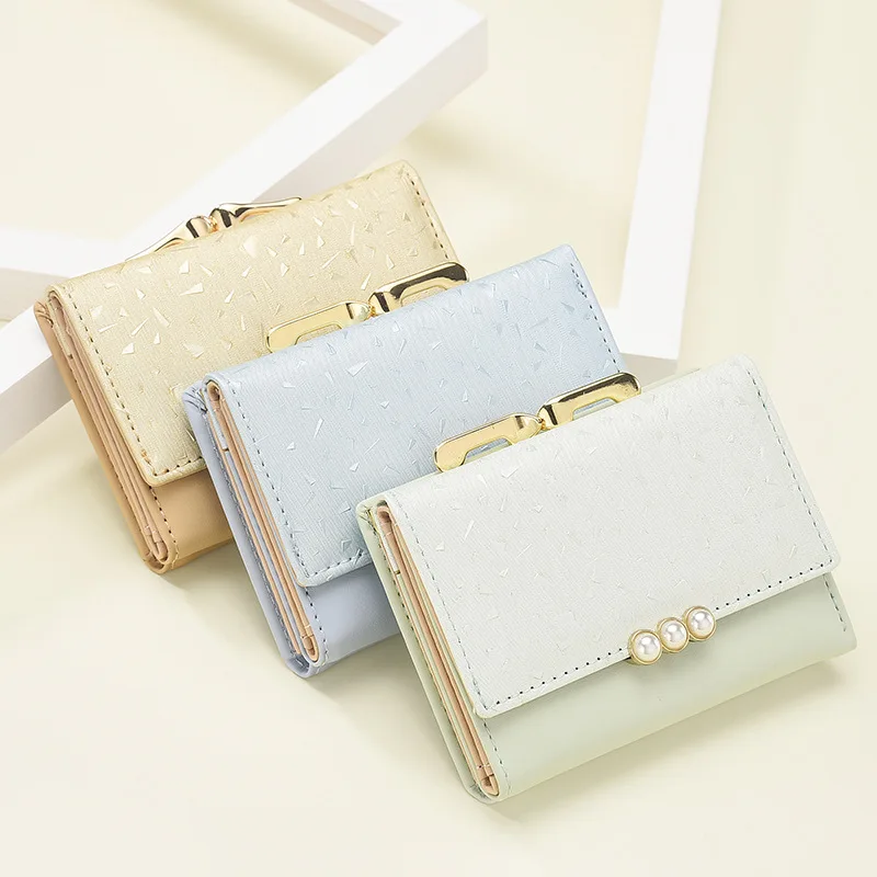 Womens Wallets and Purses Plaid PU Leather Short Wallet Hasp Bag Money Coin Pocket Card Holder Female Wallets Purse Hot Sales
Womens Wallets and Purses Plaid PU Leather Short Wallet Hasp Bag Money Coin Pocket Card Holder Female Wallets Purse Hot Sales