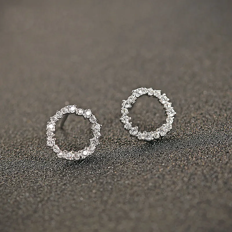 FNJ 925 Silver Round Earring Cute S925 Sterling Silver boucle d'oreille Cubic Zircon Stud Earring for Women Jewelry
FNJ 925 Silver Round Earring Cute S925 Sterling Silver boucle d'oreille Cubic Zircon Stud Earring for Women Jewelry