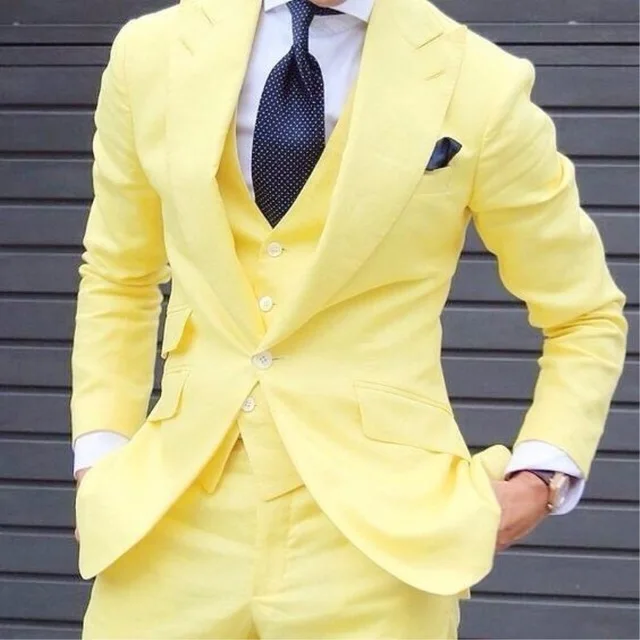 Fashionable Yellow Men Skinny Custom Suits Grooming Tuxedo Suits Men's Blazer Prom Street Suits Set Jacket Vest Pants
Fashionable Yellow Men Skinny Custom Suits Grooming Tuxedo Suits Men's Blazer Prom Street Suits Set Jacket Vest Pants