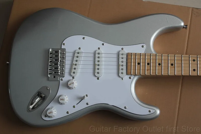 Factory store sliver gray STRAT signature maple fretboard 6 string Chrome Hardware Electric Guitar
Factory store sliver gray STRAT signature maple fretboard 6 string Chrome Hardware Electric Guitar