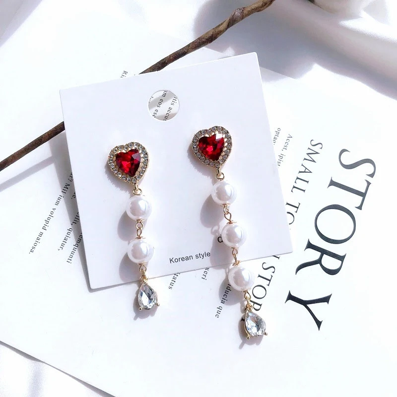 Elegant Simulated Pearls Long Dangle Heart Crystal Earrings For Women Asymmetrical Ear Jewelry Statement Wedding Party Brincos
Elegant Simulated Pearls Long Dangle Heart Crystal Earrings For Women Asymmetrical Ear Jewelry Statement Wedding Party Brincos