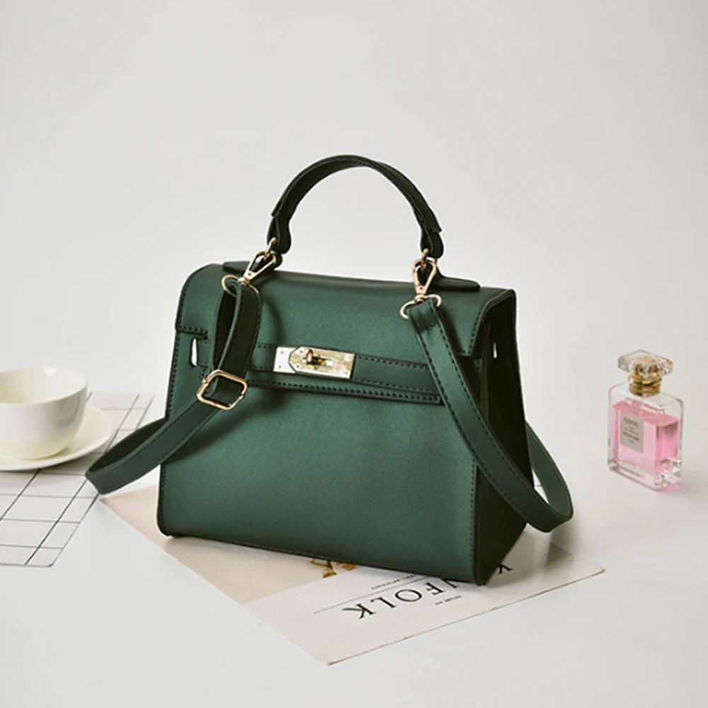 PU Leather Women Handbag Vintage Women Messenger Bag Fashion Lock Female Shoulder Bag Flap Women Bag Sac A Main
PU Leather Women Handbag Vintage Women Messenger Bag Fashion Lock Female Shoulder Bag Flap Women Bag Sac A Main