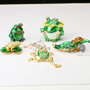 H&D Hand Painted Trinket Box Hinged Frog Shaped for Wedding Jewelry Ring Holder Cute Animal Collectible Gifts for Girl
H&D Hand Painted Trinket Box Hinged Frog Shaped for Wedding Jewelry Ring Holder Cute Animal Collectible Gifts for Girl