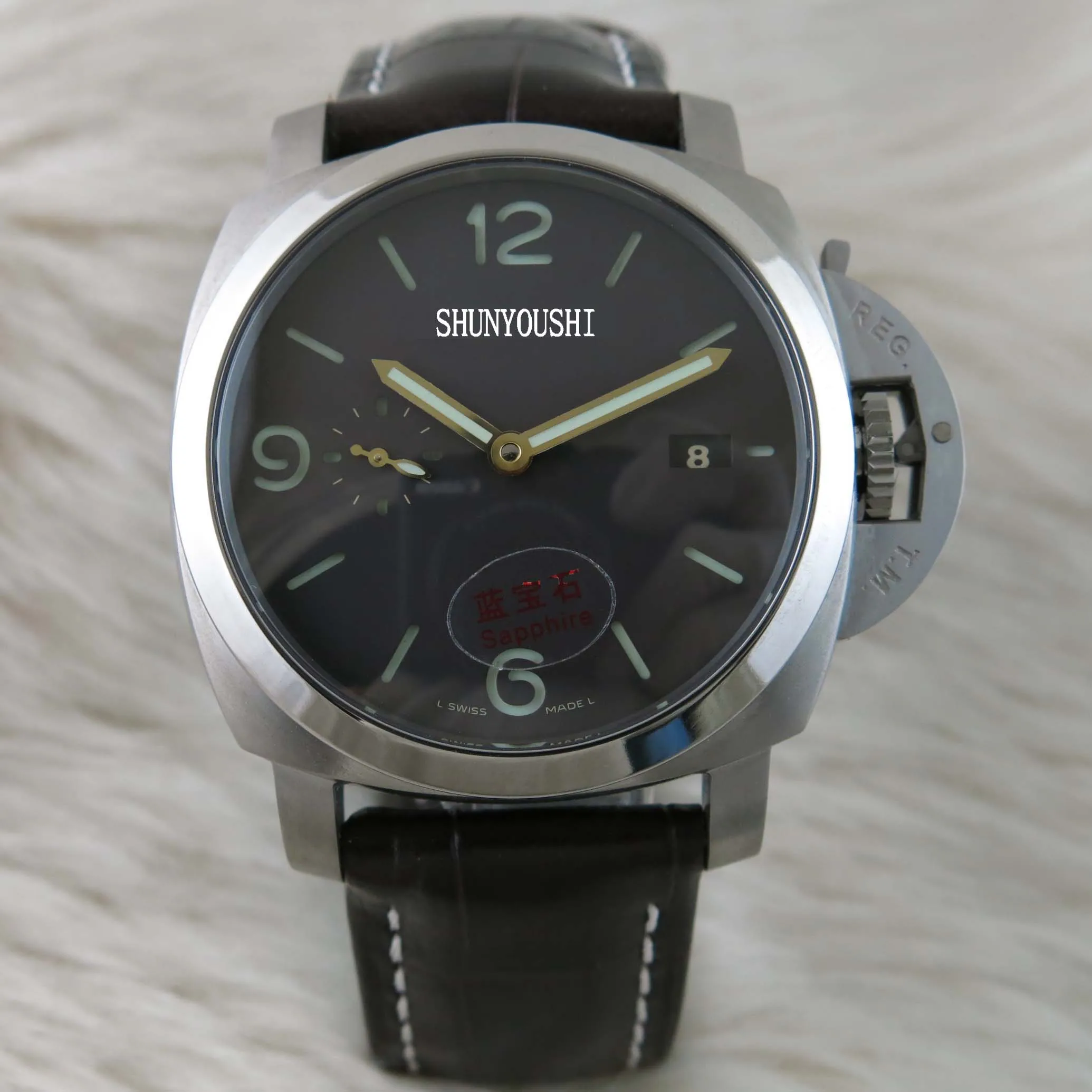 WG06595 Mens Watches Top Brand Runway Luxury European Design Automatic Mechanical Watch
WG06595 Mens Watches Top Brand Runway Luxury European Design Automatic Mechanical Watch