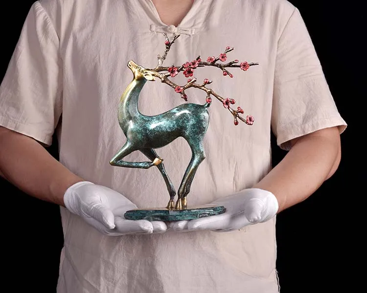 Limited Edition -HOT SALE gift # 2019 TOP office home business art Collection # plum blossom deer bronze Sculpture decor ART
Limited Edition -HOT SALE gift # 2019 TOP office home business art Collection # plum blossom deer bronze Sculpture decor ART