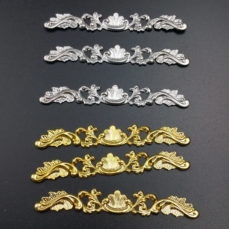 10pcs/lot 11*75mm copper Metal Filigree Slice Charms base Setting Jewelry DIY Components Packaging ornament Craft decoration
10pcs/lot 11*75mm copper Metal Filigree Slice Charms base Setting Jewelry DIY Components Packaging ornament Craft decoration