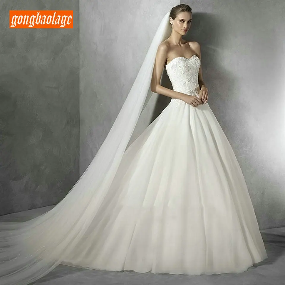 2019 Elegant White Wedding Veil 3 Meters Long Soft Bridal Veils With Comb One-layer Ivory Color Bride purdah Wedding Accessories
2019 Elegant White Wedding Veil 3 Meters Long Soft Bridal Veils With Comb One-layer Ivory Color Bride purdah Wedding Accessories