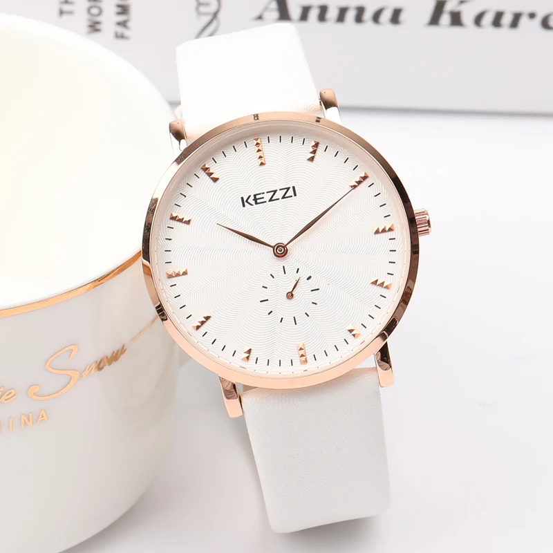 High Quality New Brand Luxury Gold Women Watches Fashion Creative Quartz Ladies Watch Female Lovers Waterproof Mens' Wrist Watch
High Quality New Brand Luxury Gold Women Watches Fashion Creative Quartz Ladies Watch Female Lovers Waterproof Mens' Wrist Watch