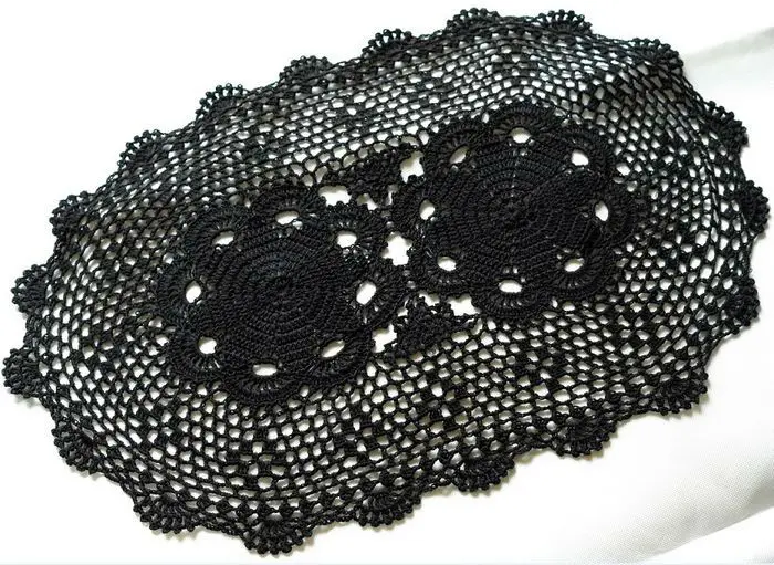 Black Crochet Lace Tablecloth Table Runner Crochet Lace Placemats 40x90cm (16x35cm)
Black Crochet Lace Tablecloth Table Runner Crochet Lace Placemats 40x90cm (16x35cm)