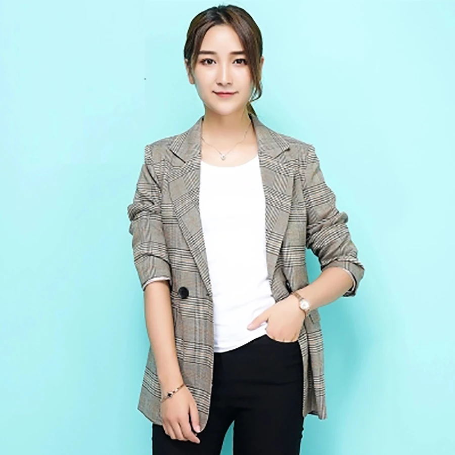 Long Sleeve Blazer Feminino Plus Size Marynarka Plaid Striped Women Blazers And Jackets Holiday Fall Clothing For Women 15J119E
Long Sleeve Blazer Feminino Plus Size Marynarka Plaid Striped Women Blazers And Jackets Holiday Fall Clothing For Women 15J119E