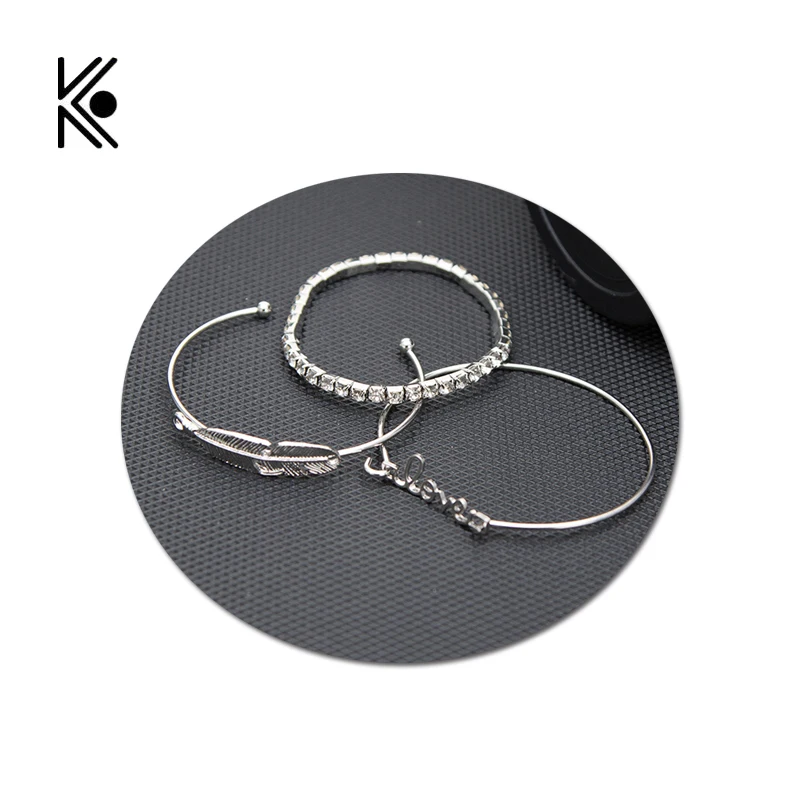 3pcs/set Silver Plated Love Bangle Crystal Bangle Bracelet Leaves Bracelets for Women Joyeria arm Bracelet Bijoux Freeshipping
3pcs/set Silver Plated Love Bangle Crystal Bangle Bracelet Leaves Bracelets for Women Joyeria arm Bracelet Bijoux Freeshipping
