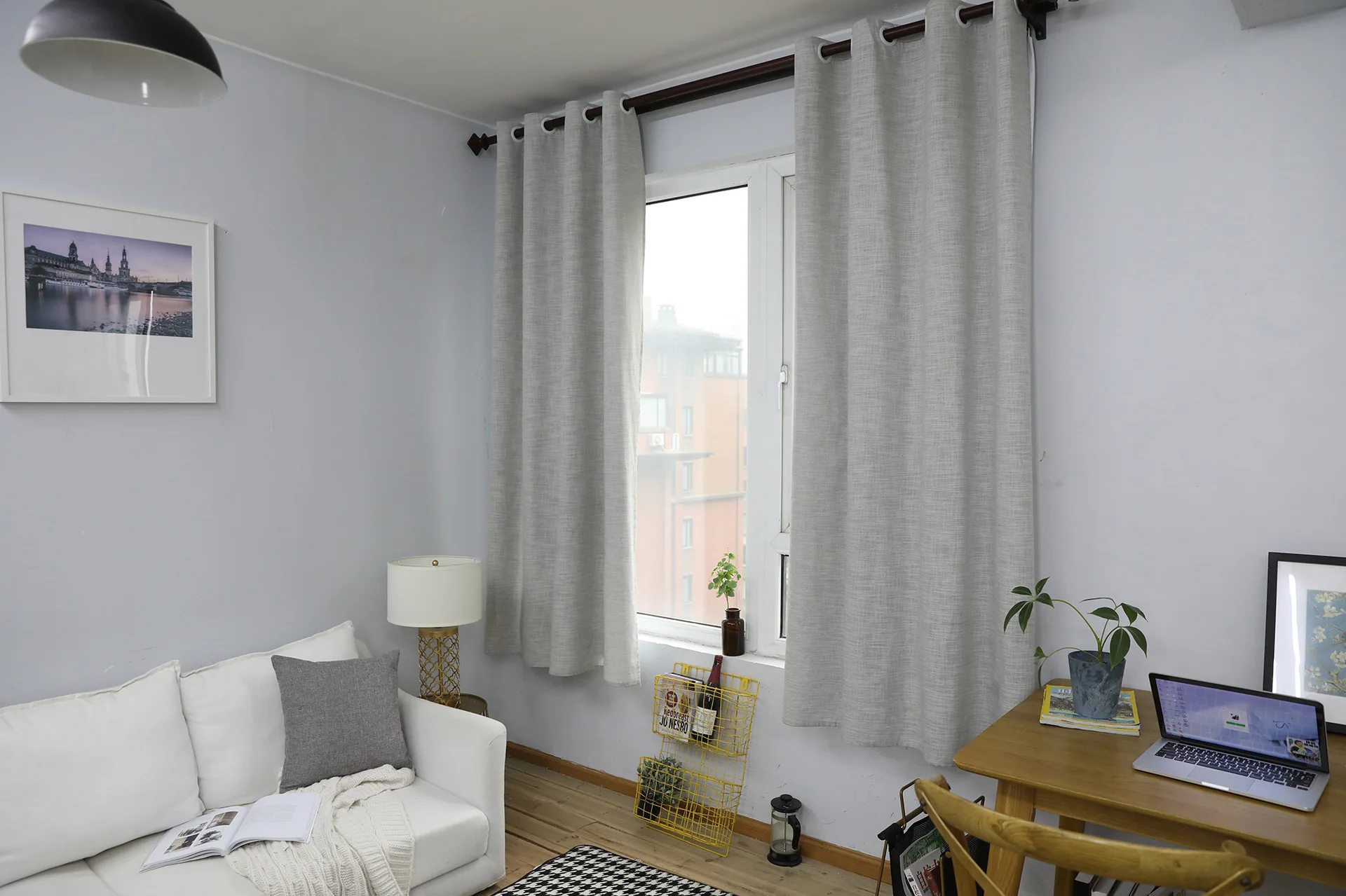 Шторы для комнаты с низкими потолками