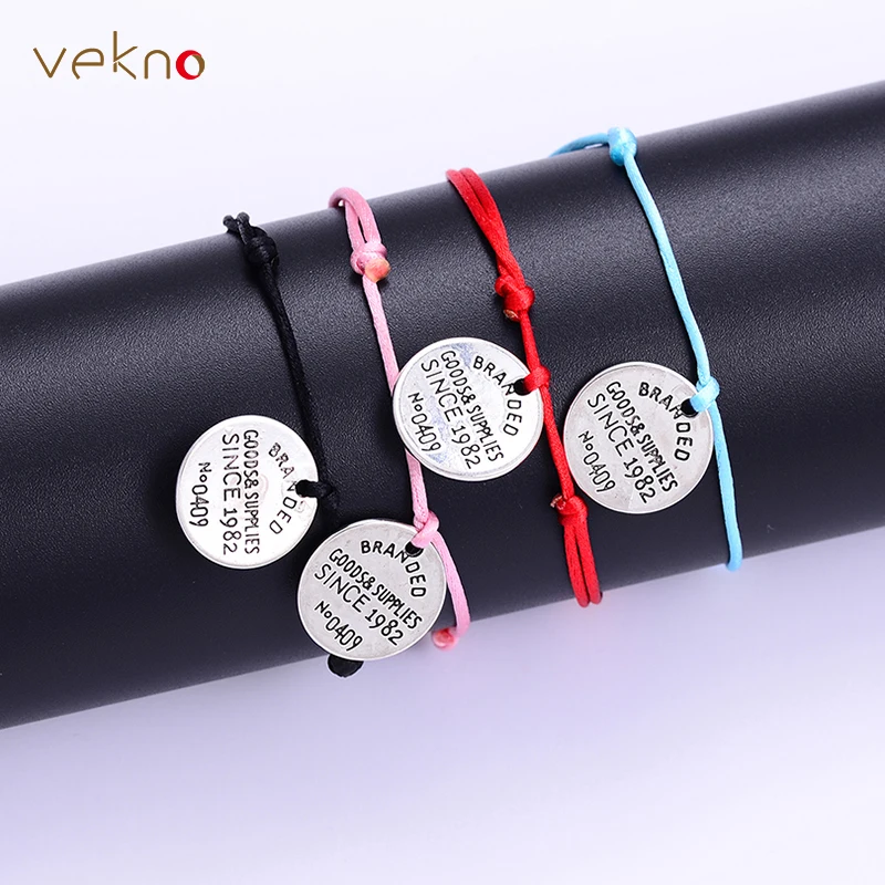 VEKNO Simple Round Hand Braided Adjustable Thread Bracelet Red String Letter Lucky Charms Bracelet For Men Women Jewelry
VEKNO Simple Round Hand Braided Adjustable Thread Bracelet Red String Letter Lucky Charms Bracelet For Men Women Jewelry