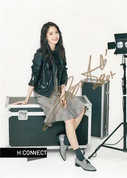 hand signed SNSD Yoona autographed original photo 7 inches collection free shipping 032018D
hand signed SNSD Yoona autographed original photo 7 inches collection free shipping 032018D