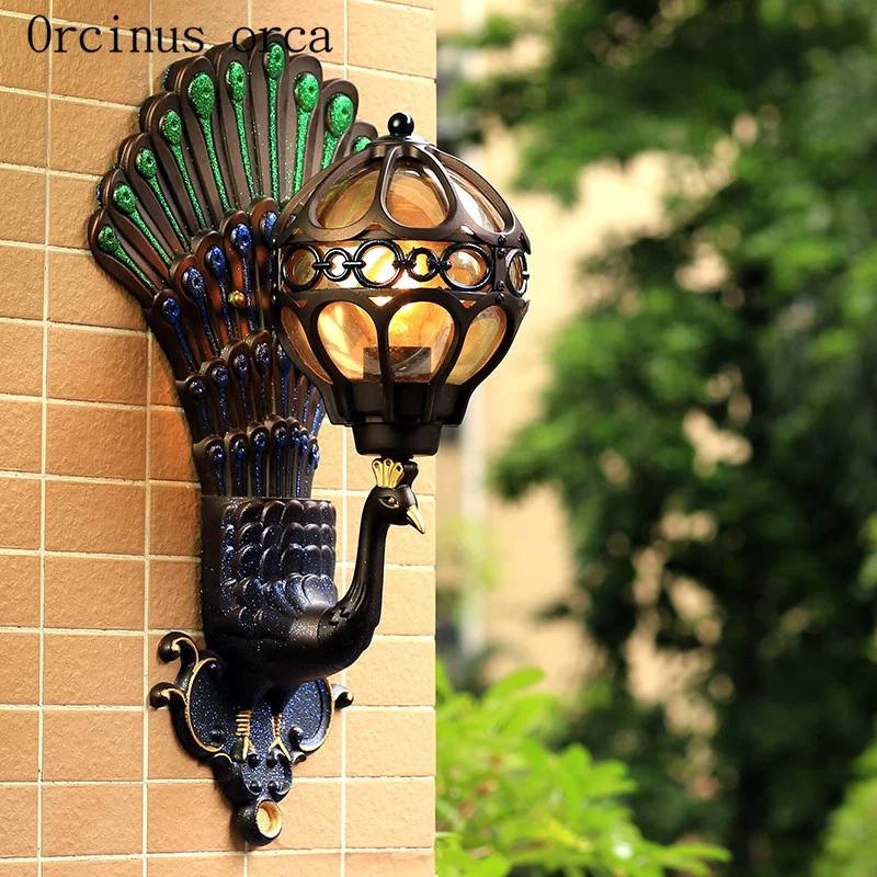 Outdoor waterproof European style retro wall lamp living room garden balcony corridor Chinese LED background wall lamp
Outdoor waterproof European style retro wall lamp living room garden balcony corridor Chinese LED background wall lamp